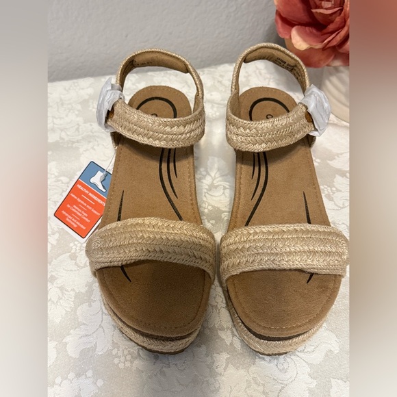 Aetrex Tan Beige Sydney Quarter Strap Espadrille Wedge Sandals NEW IN BOX 7.5-8 - Picture 7 of 14